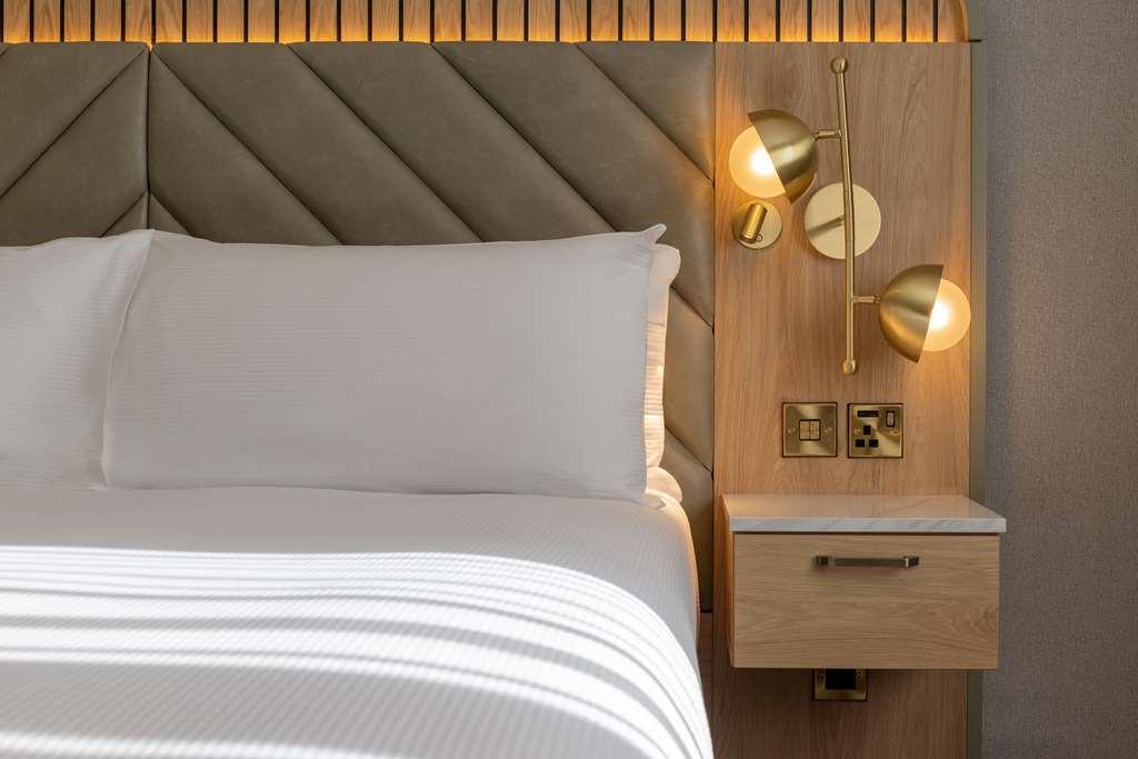 ดับเบิลทรี บาย ฮิลตัน โฮเต็ล บริสทอล นอร์ท Hotel อัลมอนด์สเบอรี ห้อง รูปภาพ