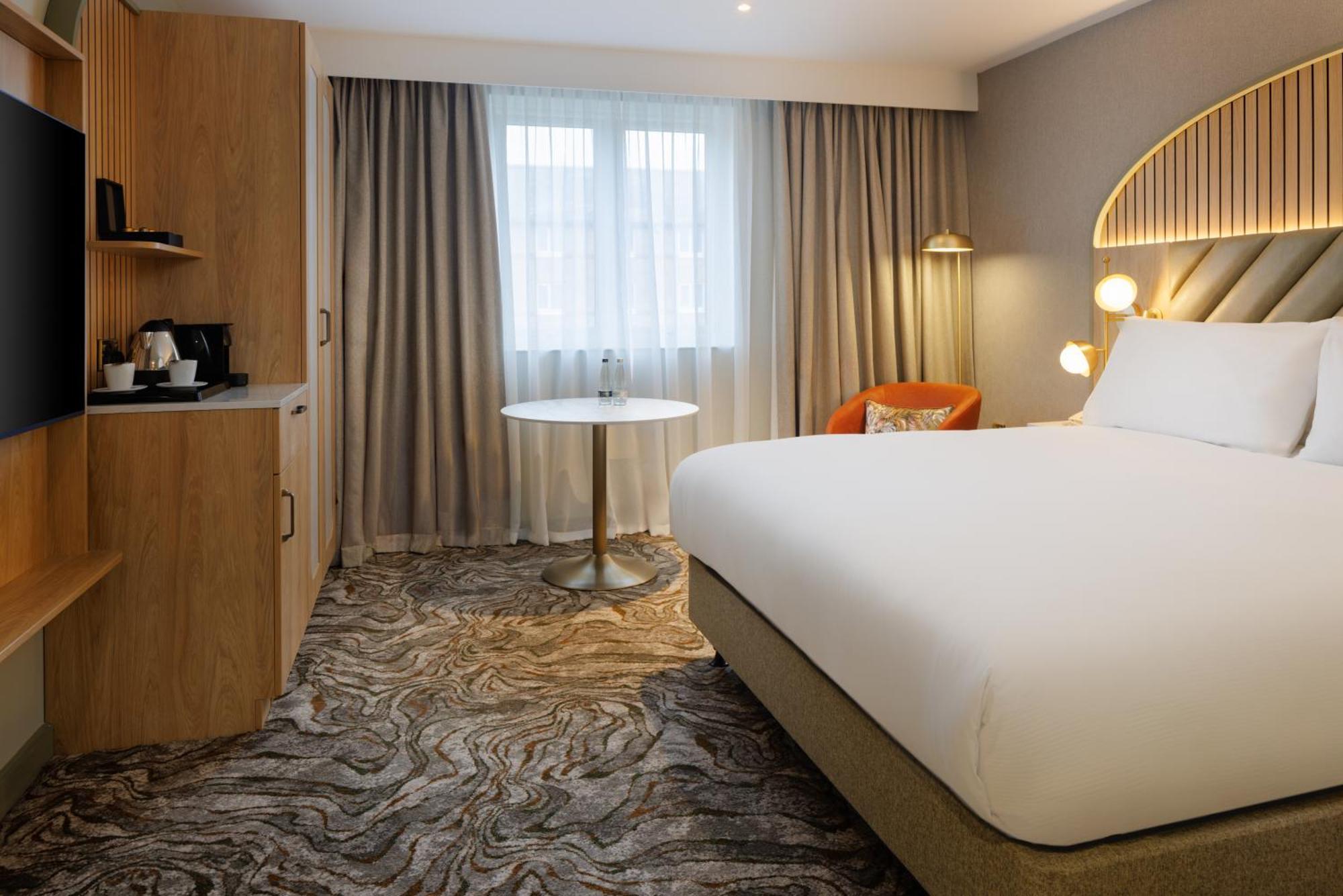 ดับเบิลทรี บาย ฮิลตัน โฮเต็ล บริสทอล นอร์ท Hotel อัลมอนด์สเบอรี ภายนอก รูปภาพ