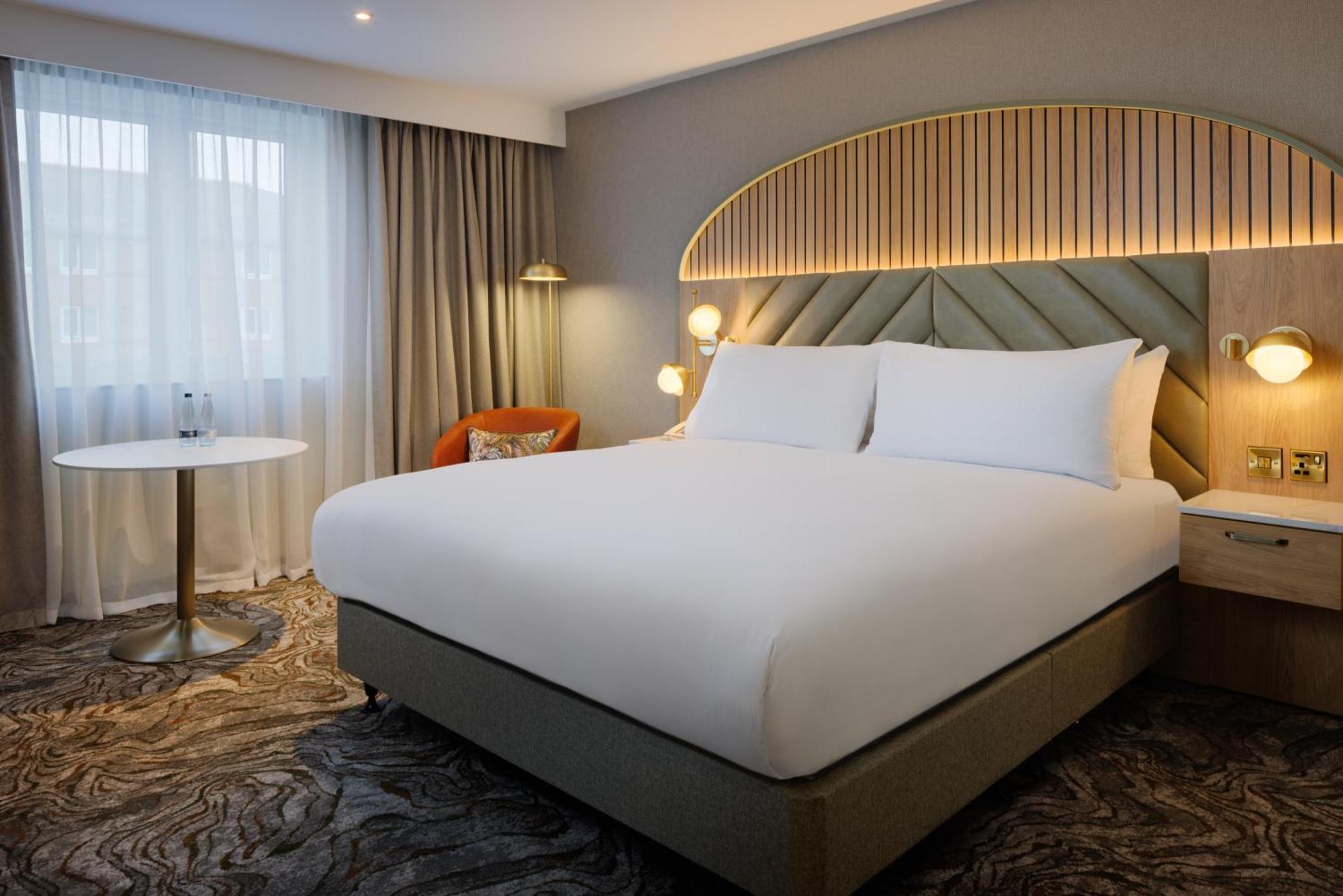 ดับเบิลทรี บาย ฮิลตัน โฮเต็ล บริสทอล นอร์ท Hotel อัลมอนด์สเบอรี ภายนอก รูปภาพ