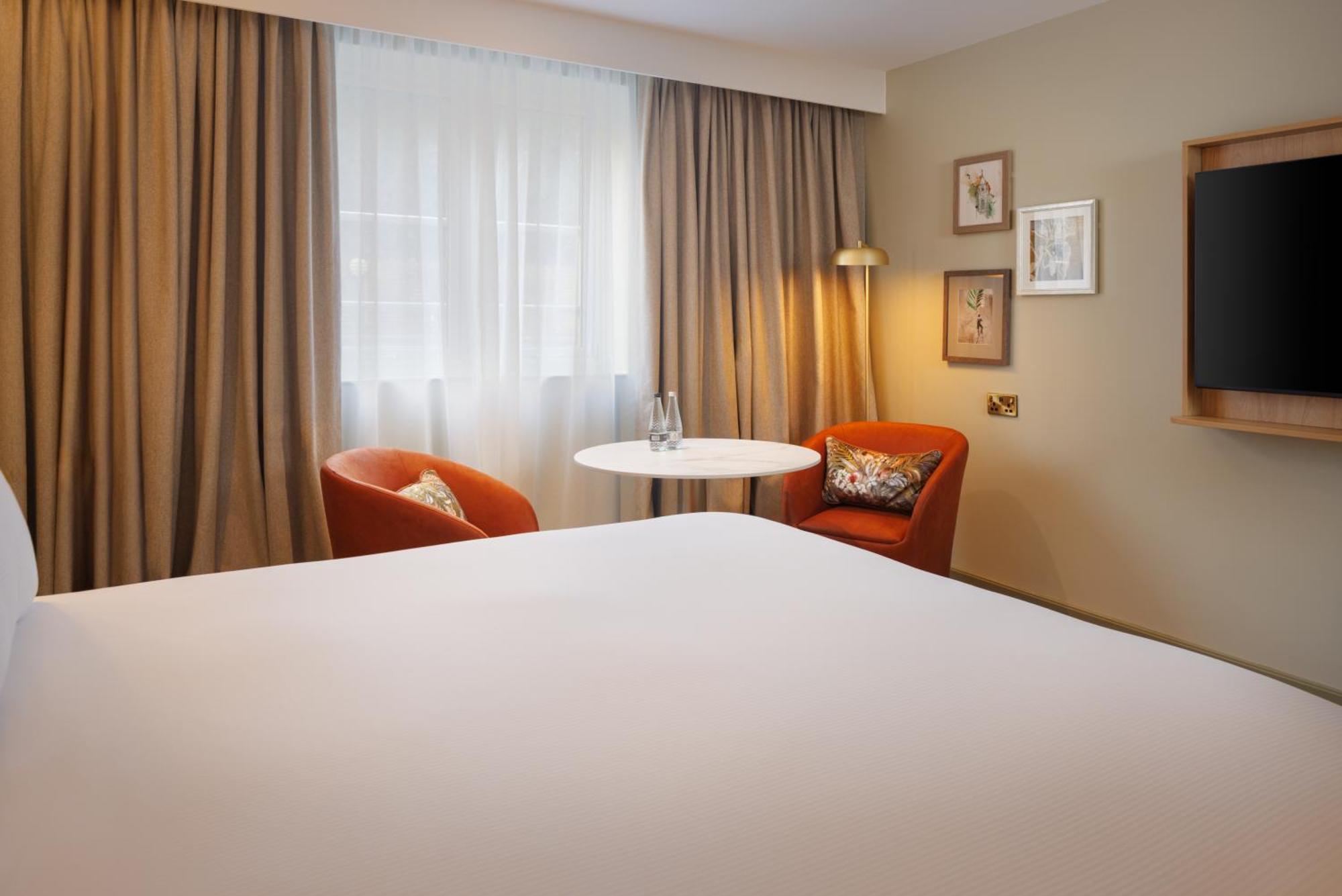 ดับเบิลทรี บาย ฮิลตัน โฮเต็ล บริสทอล นอร์ท Hotel อัลมอนด์สเบอรี ภายนอก รูปภาพ