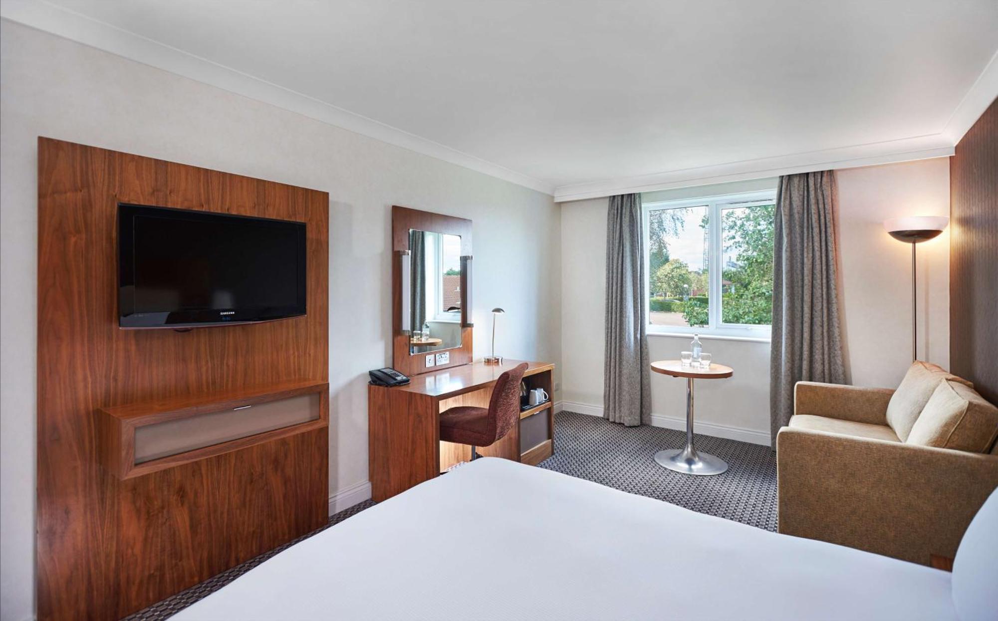 ดับเบิลทรี บาย ฮิลตัน โฮเต็ล บริสทอล นอร์ท Hotel อัลมอนด์สเบอรี ภายนอก รูปภาพ